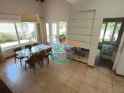 Casa com 3 dormitórios para alugar, 440 m² por R$...