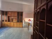 Casa com 3 dormitórios para alugar, 480 m² por R$...