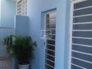 Casa com 3 dormitórios para alugar em Valinhos