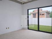 Casa com 3 dormitórios, quintal, lazer completo à venda,...