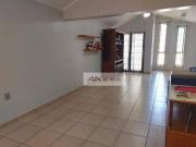 Casa com 3 dormitórios, sendo 1 suíte, 235 m² por R$...
