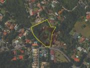 Casa com 3 Dormitórios, sendo 1 Suíte à venda, 434 m²...