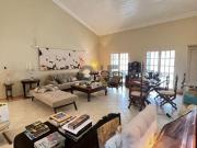 Casa com 3 dormitórios, sendo 2 suítes à venda Granja...