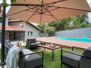 Casa com 3 dormitórios, sendo 2 suítes para venda Cotia SP