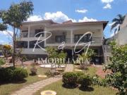 Casa com 3 Dormitórios, sendo 2 Suítes, piscina à Venda,...