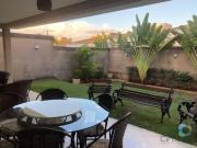 Casa com 3 dormitórios/Suítes à venda, 173 m² Vila do...