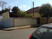 Casa com 3 dorms, Centro, Pirassununga R$ 450 mil, Cod:...
