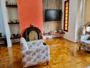 Casa com 3 Quartos, 1 suÃte, 3 vagas com 166 mÂ²