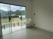 Casa com 3 quartos 1 suÃte Ã venda, 181 mÂ² por R$...