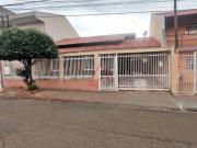 Casa com 3 quartos 1 suíte à Venda, 150m2 por...