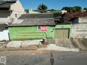 Casa com 3 quartos, 1 suíte, com 2 frentes, quintal...