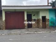 Casa com 3 quartos, 200 m² venda por R$ 680.000 ou...