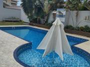 Casa com 3 quartos, 220 m² à venda