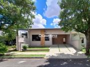 Casa com 3 quartos 2 suítes e piscina à venda Condomínio...