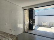Casa com 3 quartos à venda, 100 m² por R$ 750.000...