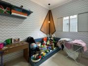 Casa com 3 quartos à venda, 119 m²