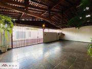 Casa com 3 quartos à venda, 143 m² por R$ 600.000 Jardim...