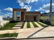 Casa com 3 quartos à venda, 159 m² por R$ 1.200.000...