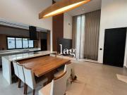 Casa com 3 quartos à venda, 180 m² por R$ 1.370.000...