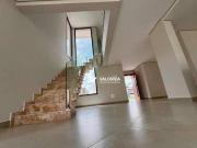 Casa com 3 quartos à venda, 211 m² por R$ 1.539.000...