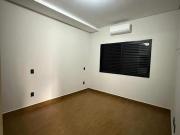 Casa com 3 Quartos à venda, 215 m² por R$ 1.400.000...