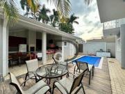 Casa com 3 quartos à venda, 220 m² por R$ 1.450.000...