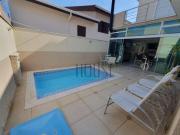 Casa com 3 quartos à venda, 268 m² Condomínio Granja...