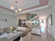 Casa com 3 quartos à venda, 275 m² por R$ 1.800.000...