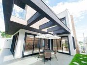 Casa com 3 Quartos à venda, 290 m² por R$ 2.599.000...