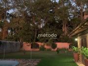 Casa com 3 quartos à venda, 296 m² por R$ 1.680.000...