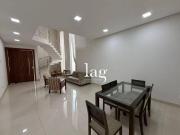 Casa com 3 quartos à venda, 300 m² por R$ 2.200.000...