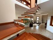 Casa com 3 quartos à venda, 338 m² por R$ 2.120.000...