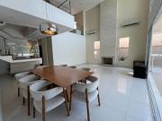 Casa com 3 quartos à venda, 338 m² por R$ 3.400.000...