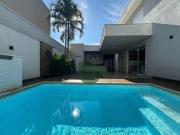 Casa com 3 quartos à venda, 370 m² por R$ 2.600.000...