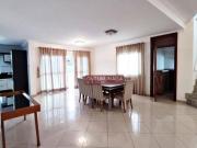 Casa com 3 quartos à venda, 395 m² por R$ 2.500.000...