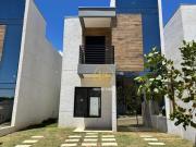 Casa com 3 Quartos à venda, 96 m² por R$ 650.000,00...