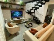 Casa com 3 dormitórios à venda, 98 m² por R$...