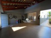 Casa com 3 quartos à venda bairro Bosque dos Buritis...