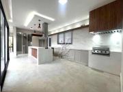 Casa com 3 quartos à venda Condomínio Granja Olga II...