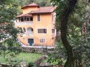 Casa com 3 quartos à venda em Caraguatá SP Casa com 3 quartos à venda em Caraguatá SP