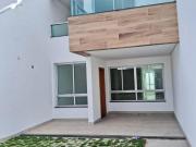 Casa com 3 quartos à venda em Contagem, no bairro Nossa...