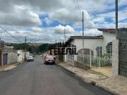 Casa com 3 quartos à venda em Varginha, no bairro Pinheiros