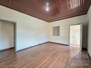 Casa com 3 quartos, aluguel por R$ 2.800 Rua João Cubas...