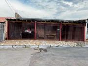 CASA COM 3 QUARTOS + CASA NOS FUNDOS, QNL 11 TAGUATINGA...