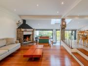 Casa com 3 quartos e 250m² para alugar em Jardim Isabel,...