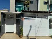 Casa com 3 Quartos e 2 banheiros à Venda, 114 m² por R$...