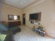 Casa com 3 Quartos e 2 banheiros à Venda, 117 m² por R$...