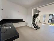 Casa com 3 Quartos e 2 banheiros à Venda, 120 m² por R$...