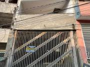 Casa com 3 Quartos e 2 banheiros à Venda, 123 m² por R$...