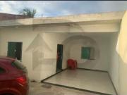 Casa com 3 Quartos e 2 banheiros à Venda, 180 m² por R$...